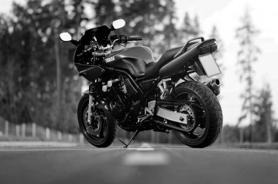 motorcycle Yamaha FZS600